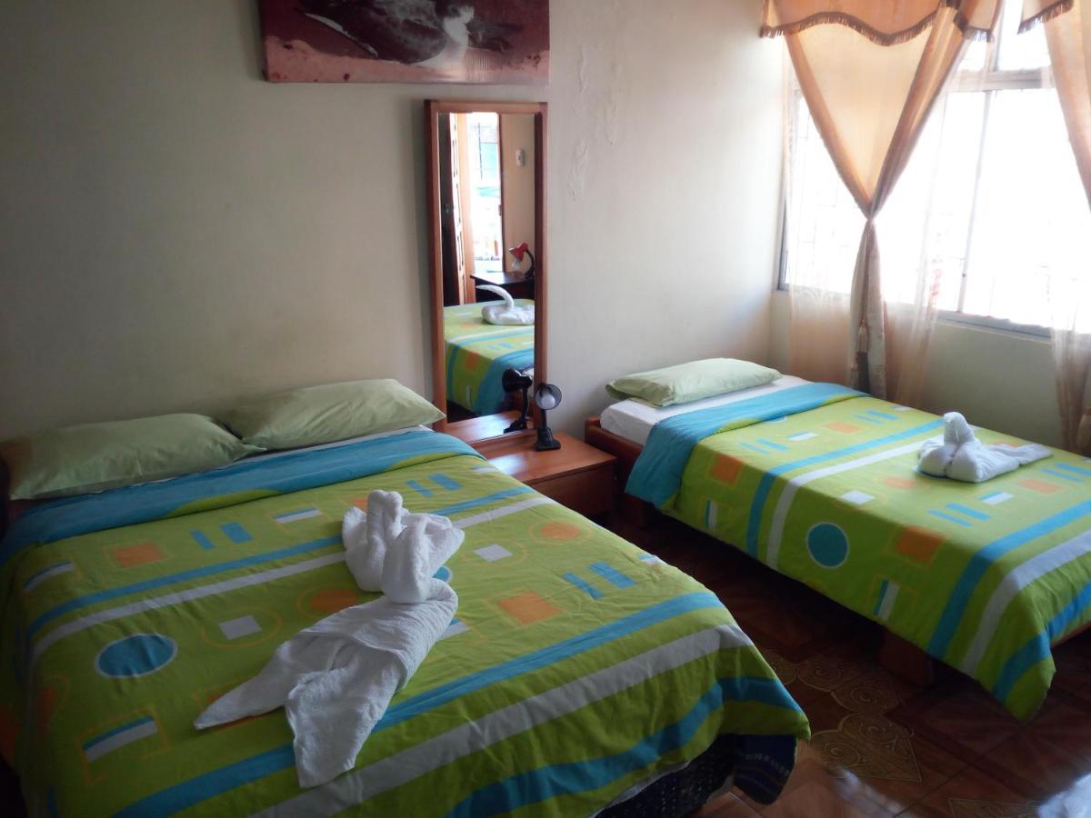 Hostal Miconia Puerto Ayora  Dış mekan fotoğraf