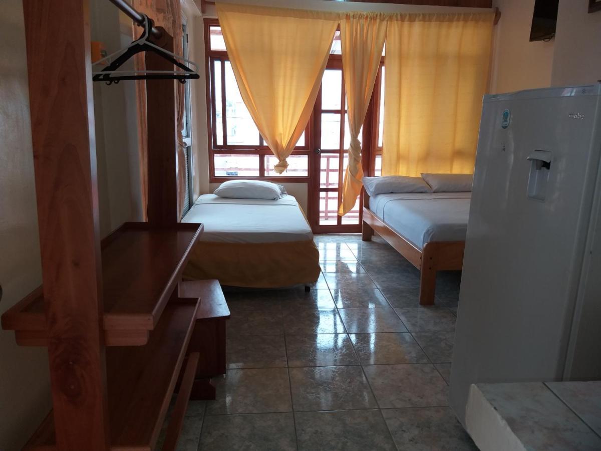 Hostal Miconia Puerto Ayora  Oda fotoğraf