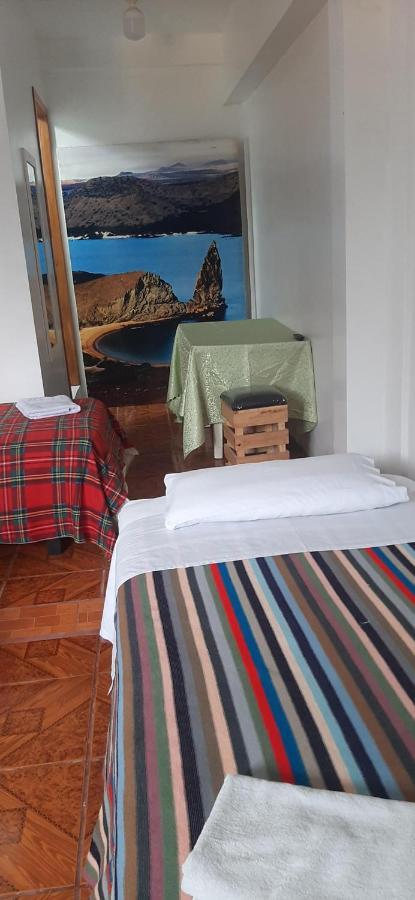 Hostal Miconia Puerto Ayora  Dış mekan fotoğraf