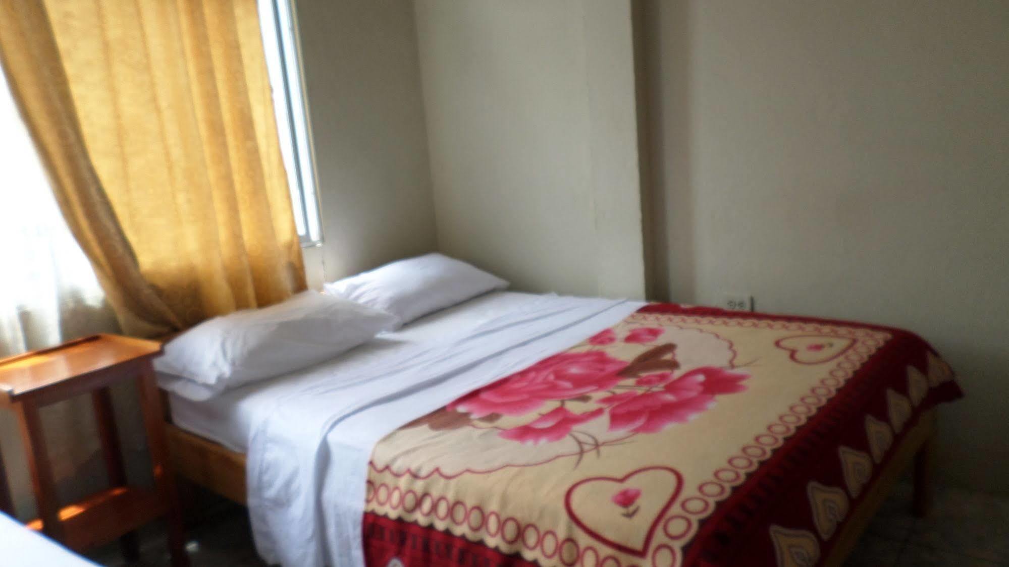 Hostal Miconia Puerto Ayora  Dış mekan fotoğraf